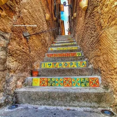 Ferienwohnung Casa Aurorarosa Tropea Exterior foto